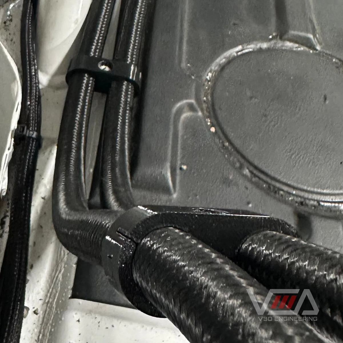 AN Dual Line Holders - Image 2